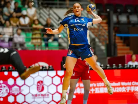 alexandra u20