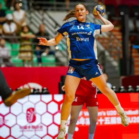 alexandra u20